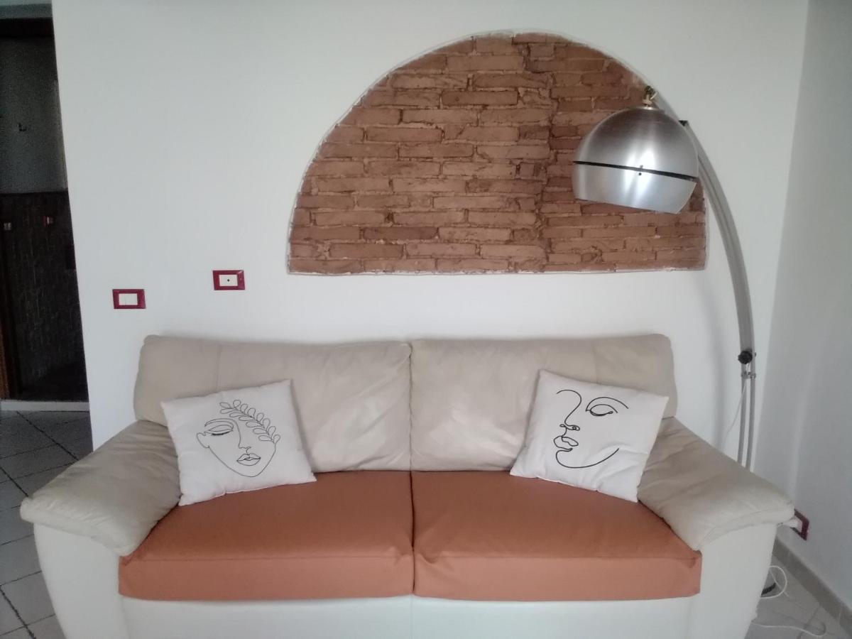 Вилла Casina Del Porto Ливорно Экстерьер фото