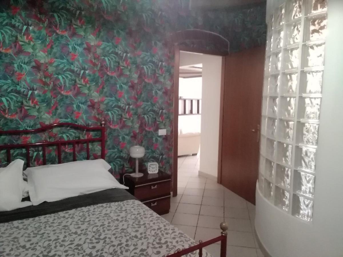 Вилла Casina Del Porto Ливорно Экстерьер фото