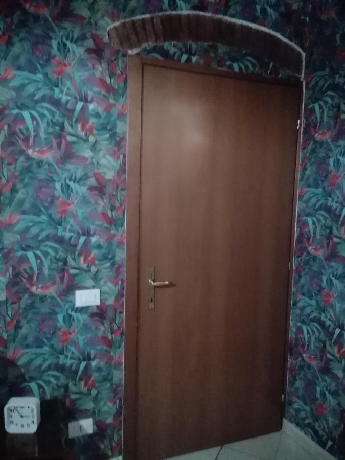 Вилла Casina Del Porto Ливорно Экстерьер фото