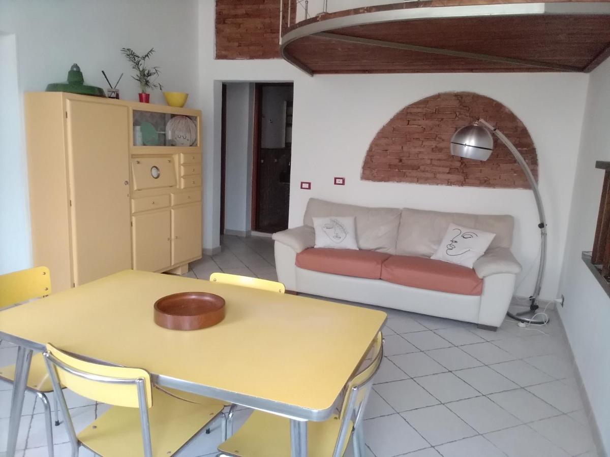 Вилла Casina Del Porto Ливорно Экстерьер фото