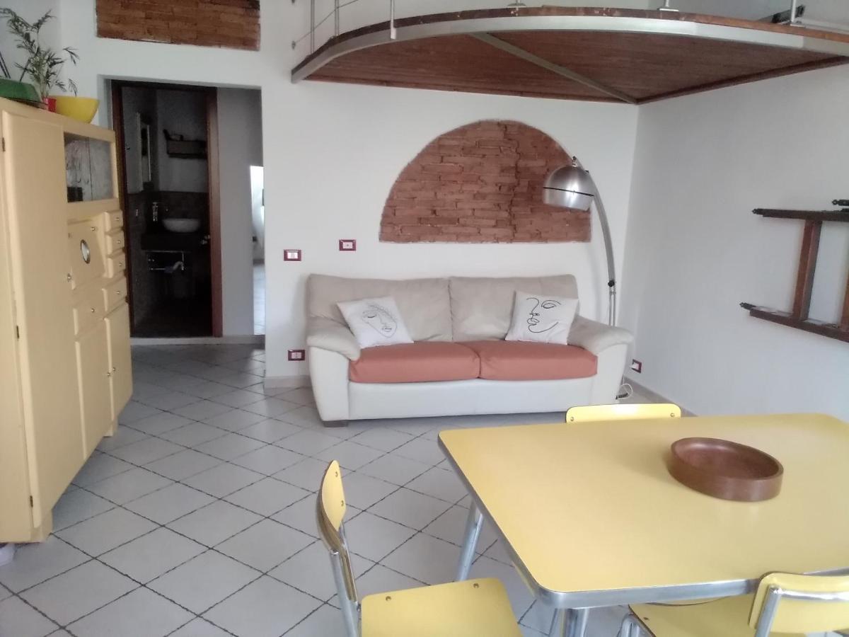 Вилла Casina Del Porto Ливорно Экстерьер фото