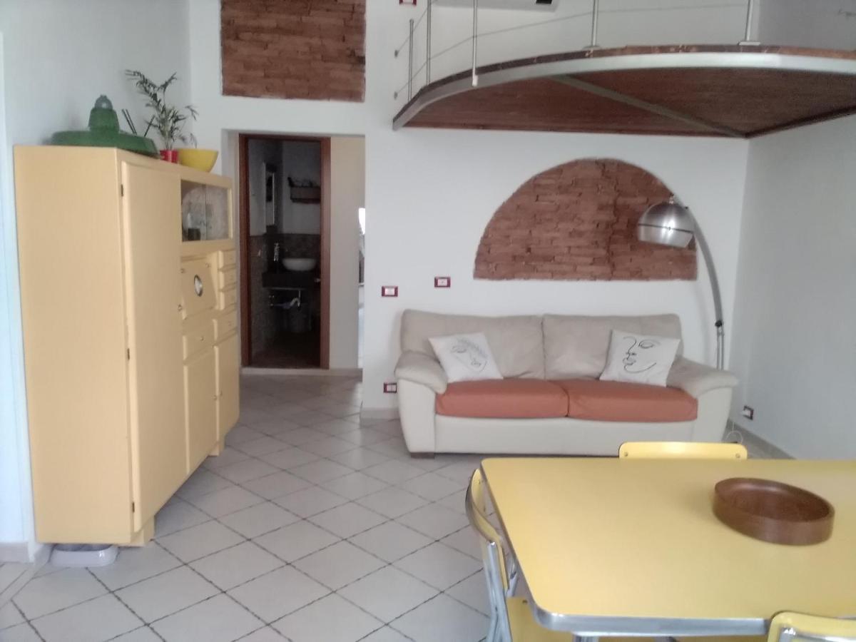 Вилла Casina Del Porto Ливорно Экстерьер фото